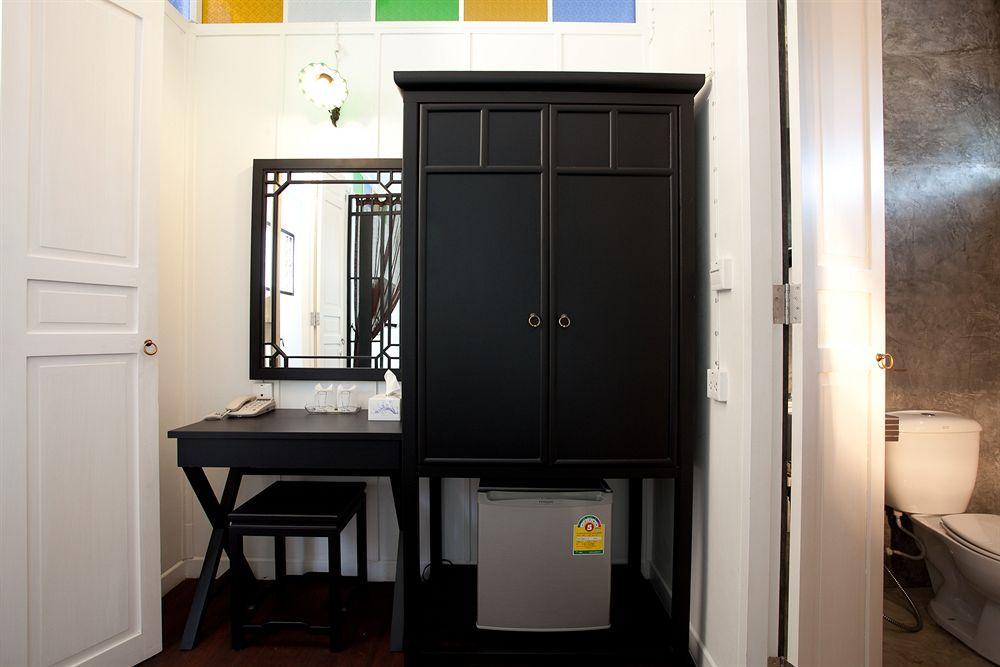 99 Oldtown Boutique Guesthouse Sha Extra Plus Phuket Exteriér fotografie