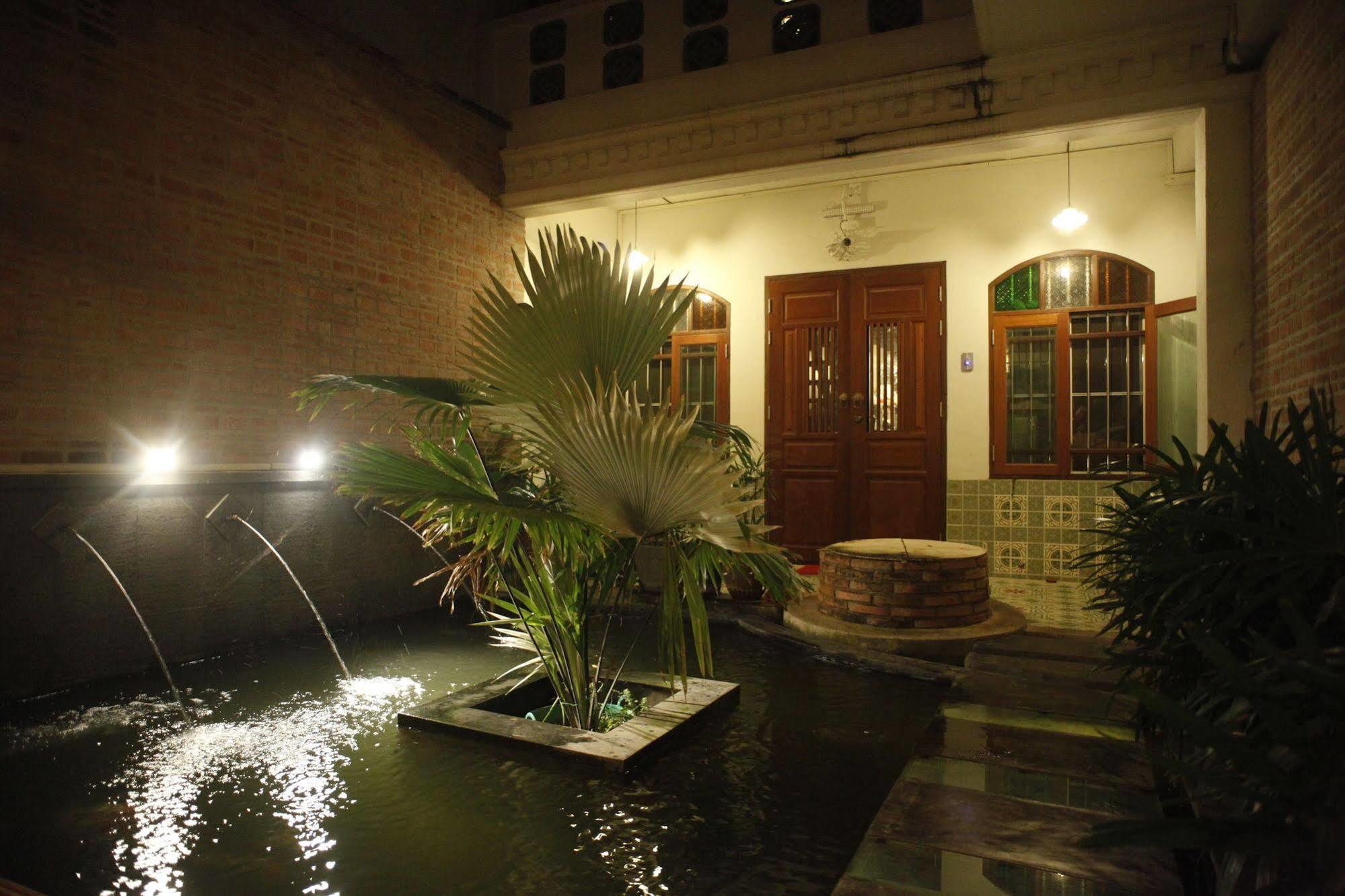 99 Oldtown Boutique Guesthouse Sha Extra Plus Phuket Exteriér fotografie